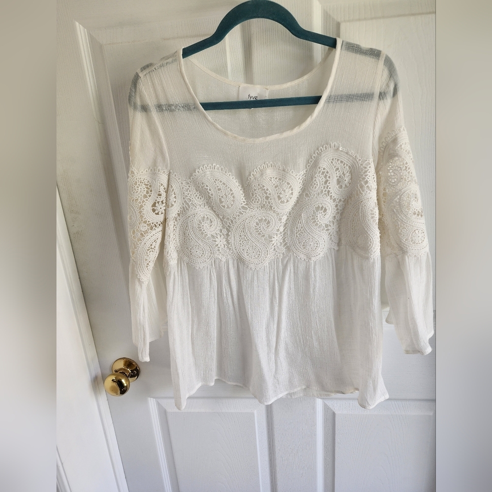 Fyve White Lace And Gauze Bohemian Peasant Women's Top Medium